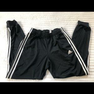 Men’s Adidas 3 Stripe joggers, size medium